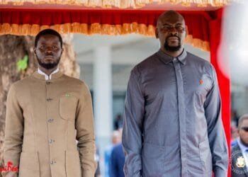 𝗔𝗲́𝗿𝗼𝗽𝗼𝗿𝘁 𝗶𝗻𝘁𝗲𝗿𝗻𝗮𝘁𝗶𝗼𝗻𝗮𝗹 𝗔𝗦𝗧 : 𝗦𝗘𝗠 𝗹𝗲 𝗣𝗿𝗲́𝘀𝗶𝗱𝗲𝗻𝘁 𝗕𝗮𝘀𝘀𝗶𝗿𝗼𝘂 𝗗𝗶𝗼𝗺𝗮𝘆𝗲 𝗗𝗶𝗮𝗸𝗵𝗮𝗿 𝗙𝗮𝘆𝗲 𝗾𝘂𝗶𝘁𝘁𝗲 𝗖𝗼𝗻𝗮𝗸𝗿𝘆 𝘀𝗼𝘂𝘀 𝗱𝗲 𝗯𝗼𝗻𝗻𝗲𝘀 𝗮𝘂𝘀𝗽𝗶𝗰𝗲𝘀 (Présidence)