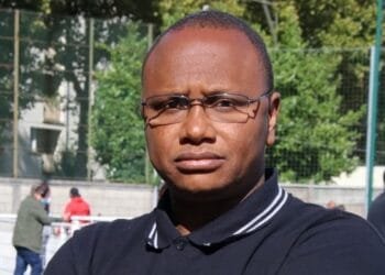 Transition Guinéenne: les propos ineptes de François Soudan sur le Général Doumbouya (Par Mandian Sidibé)