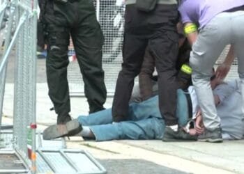 Ce que l’on sait sur l’écrivain de 71 ans ayant tiré sur le Premier ministre slovaque Robert Fico