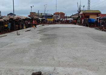 Conakry/ Cosa : un brusque mouvement de terre fait peur aux citoyens du quartier