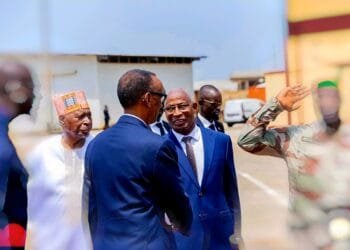 Réélu avec environs 100% des voix, KAGAMÉ reçoit les félicitations de Conakry