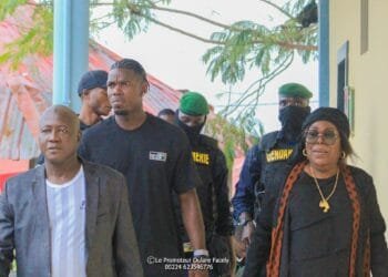 Sport : en séjour à Conakry, Paul Pogba visite le Centre Sportif d’Antonio Souaré à Yorokoguia