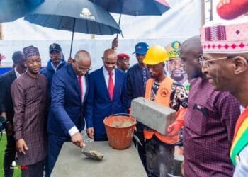 Coléah : Pose de la première pierre du nouveau siège du ministère de la sécurité