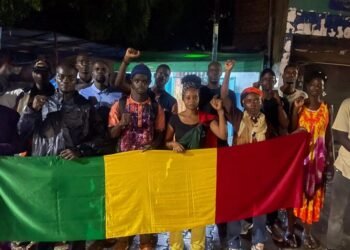 Dakar : arrêtés puis libérés pour avoir demandé le départ de l’Ambassadeur d’Ukraine