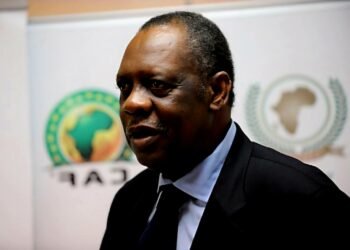 Football : l’ancien président de la CAF, Issa HAYATOU décède à 77 ans