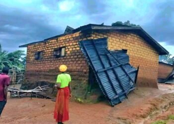 Tempête à Yomou : une trentaine de maisons décoiffées et effondrées
