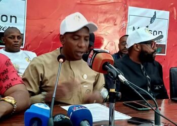 Politique : « Nous pousserons le général à être candidat » (MAC)