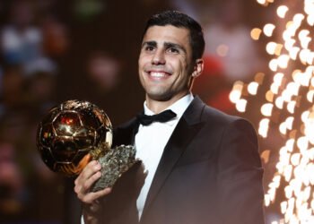 Rodri remporte le Ballon d’Or 2024 à la surprise générale !