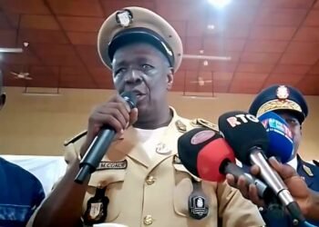 KanKan: 72 heures après le mouvement de protestation lié au manque d’électricité, le Gouverneur appelle les jeunes à la retenue