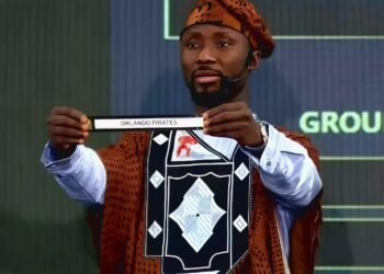 Naby KÉÏTA honoré par la CAF malgré son absence des terrains : une reconnaissance qui transcende les difficultés