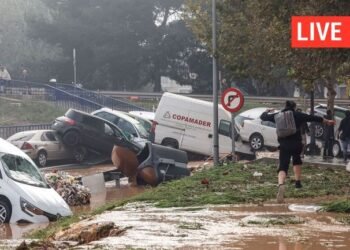 Inondations en Espagne : deuil national de trois jours, fortes pluies à Cadix et en Catalogne