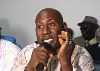 Extrait de la vidéo de MAKANÉRA s’adressant à Tibou KAMARA