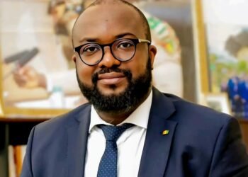 Djiba DIAKITÉ, commandeur de l’ordre national du mérite