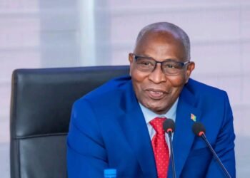 Le Premier ministre appelle à la solidarité et à la paix à l’occasion de Noël