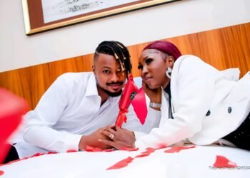 Culture : Tenin DIAWARA annonce la fin de son mariage