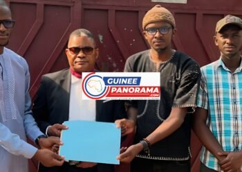 Guerre RDC-M23 : JIF’ AFRIK Guinée remet un mémorandum de soutien à l’Ambassadeur de la RDC en Guinée