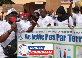 Marche pour un environnement propre : le mouvement « Ne Jette pas par Terre » mobilise à Sonfonia