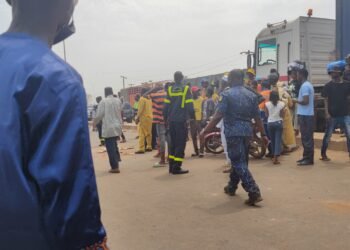Manèah : la route nationale N°1 paralysée après la mort d’un conducteur de moto