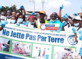 Matoto : l’ONG Ne Jette pas par Terre lance une vaste campagne d’assainissement